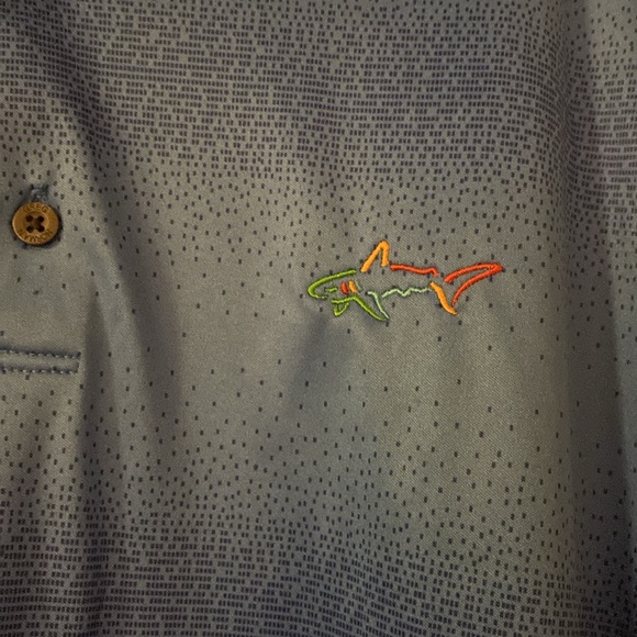 Greg Norman XL Men’s Golf Shirt, royal blue tone on tone striped Poly, like new - Picture 3 of 6